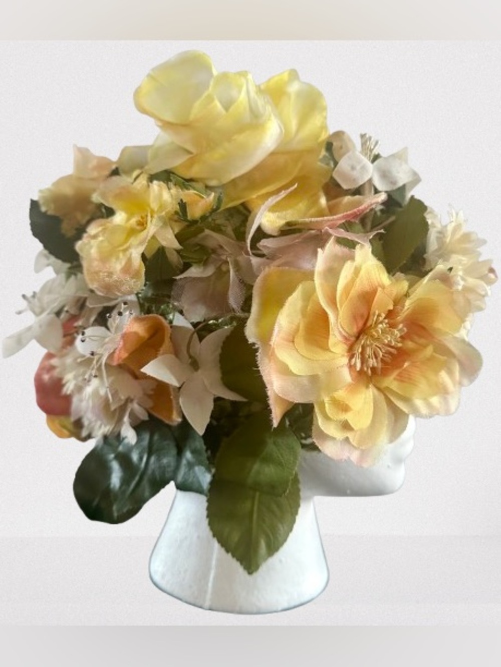 Christian Dior Authentic Vintage Cream Silk Floral hat